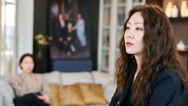 퀸메이커 윤지혜, 반전 열쇠 쥔 장녀 은서진…명품 신스틸러 활약