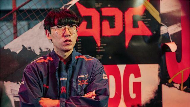 MSI 2023 ‘원딜 차이’ 징동 게이밍, BLG 30 제압…T1과 맞대결 성사