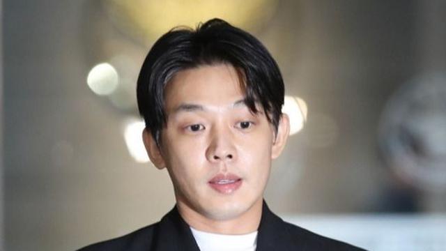 속보 경찰, ‘5종류 마약 혐의’ 유아인 구속영장 신청···“증거 인멸·도주 우려”