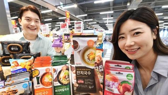 홈플러스 고물가에 자체브랜드 인기…1천원대 상품 잘팔려