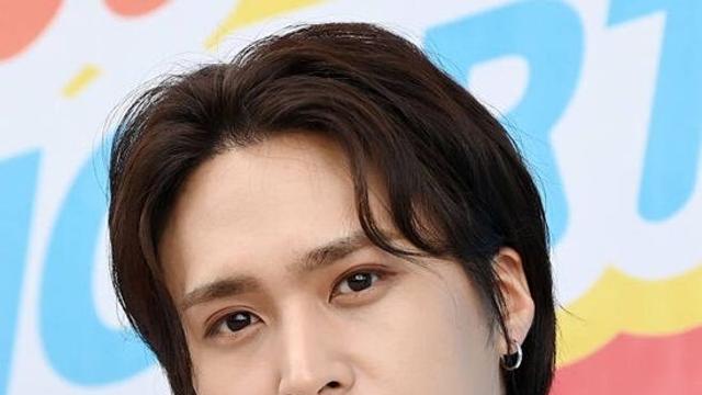 하이라이트 손동운, 9월 결혼 같은 일 하는 분 아냐…식은 조용히 전문