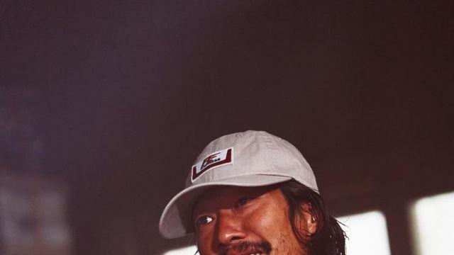 류승범이 20년 만에 선택한 드라마 무빙 성공한 국산 히어로물 될까