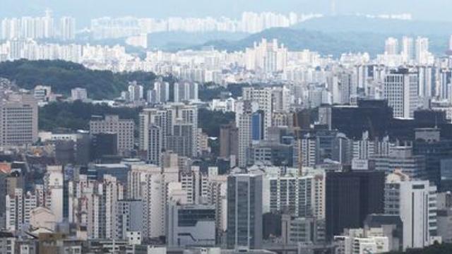 서울 아파트 4채 중 1채는 외지인 매입