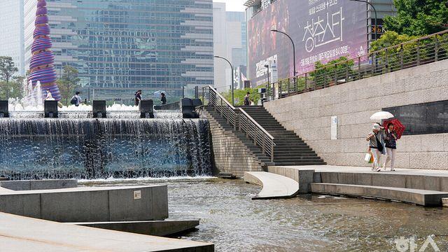 오늘날씨 전국 폭염에 곳곳 소나기…최고체감온도 35도 안팎