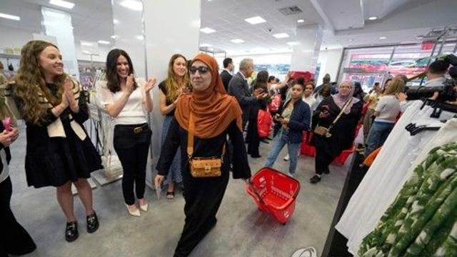 美 7월 소매 판매 0.7 증가…경제 연착륙 기대 강화