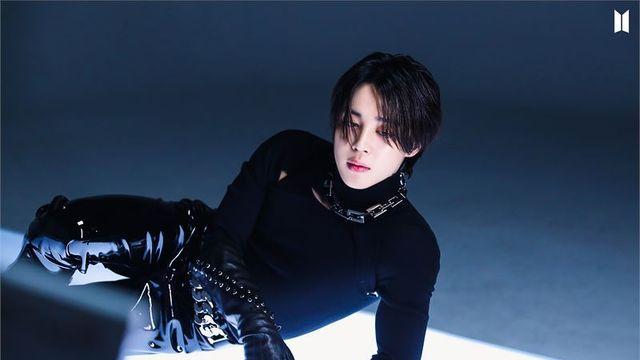 BTS News 방탄소년단 지민, ‘페이스’ 빌보드 韓 솔로 최장 차트인…“올해 가장 성공한 K팝 솔로곡”