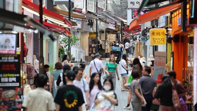 소비자심리지수 하락, 기대인플레 3.3 유지