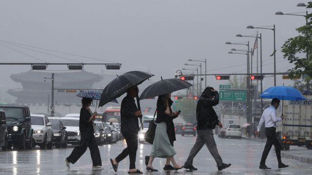 오늘날씨 전국 물폭탄 쏟아진다… 시간당 60㎜ 집중호우