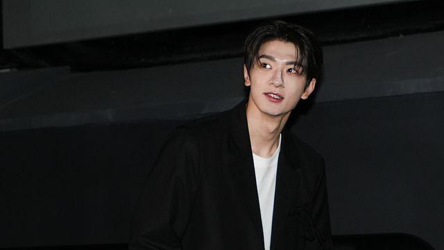 포토 린이LinYi·林一, 등장에 환호성 폭발··· 일주일간 친구 밋앤그릿