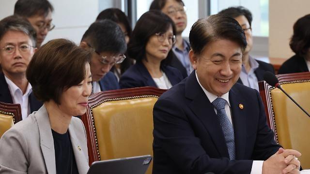 이동관 방통위원장 가짜뉴스 근절할 것… 전담 TF 구성