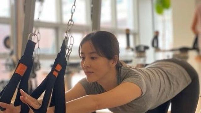 기성용, 40대 한혜진 운동하는 모습에 나이 30살…댓글에도 꿀 뚝뚝