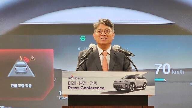 곽재선 KG 모빌리티 회장 평택공장 고도화로 연 32만 대 팔겠다