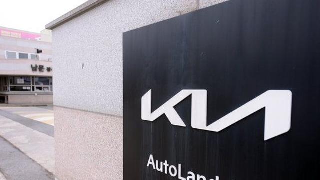 기아 노사, ‘고용 세습’ 두고 평행선 계속…막판 협상 ‘진통’