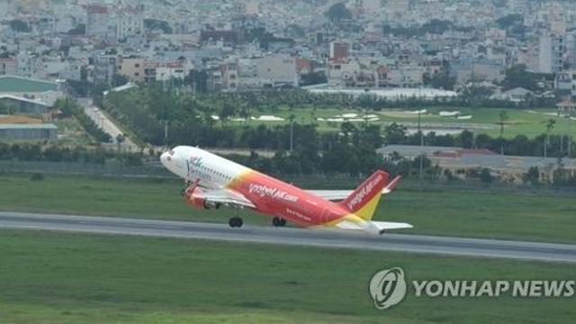 말레이·비엣젯 여객기 안개 탓 선회로 인천공항 지연 도착