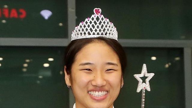 “방송에서 시작된 인연…” 인증샷까지 공개한 안세영과 전현무