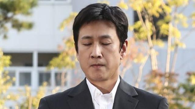 경찰청장 마약 의혹 연예인, 현 단계에선 더 없다종합