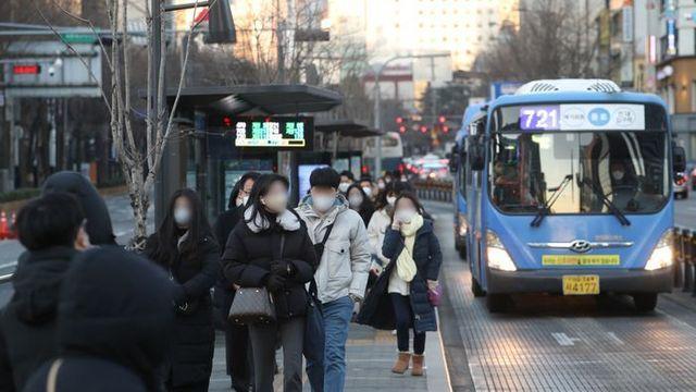 한은 거점도시 중심 균형발전하면 30년 후 수도권 인구비중 50 밑돌아