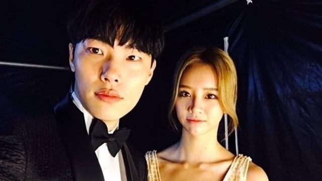 우리가 응원했던 어남류→6년 열애 마침표 류준열·혜리, 묵묵히 사귀고 조용히 응원한 것 알기에… MD이슈종합