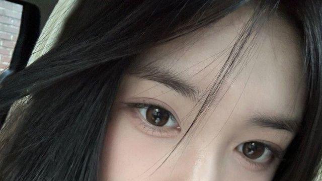 이목구비 뚜렷한~ 아이브 이서~!!:)