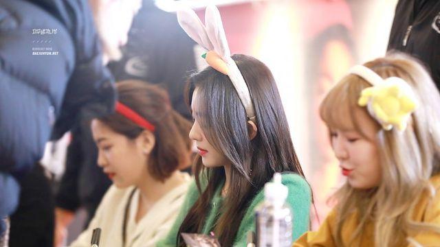 171123 여의도 IFC 몰 팬사인회 레드벨벳 아이린 [자꾸생각나]⋯