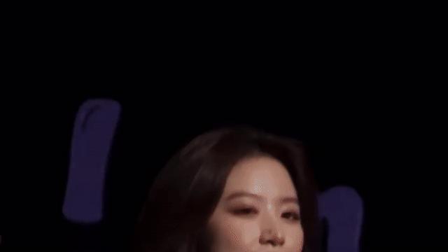 여자아이들 슈화 흰티 청바지⋯!