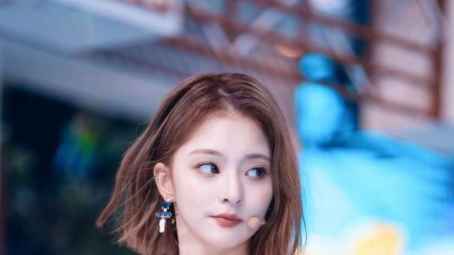프로미스나인 이나경