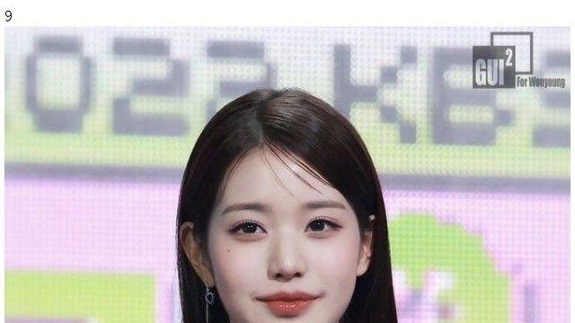 뭘 입어도 예쁜 장원영