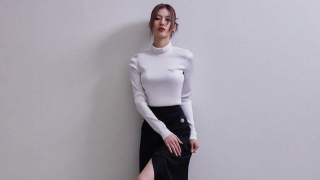 매혹적인 사나⋯!