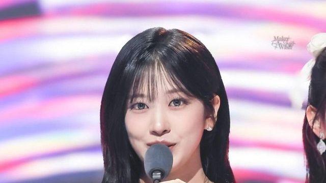 아이브 안유진