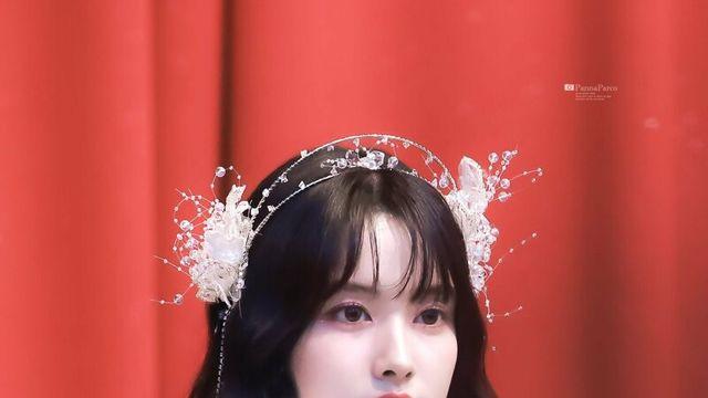 독특한 의상의 걸그룹 스테이씨 막내라인 심자윤!!!