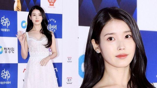 순백의 아이유