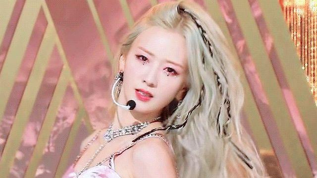 비수기 활동기 갭차이.. 에이핑크 윤보미
