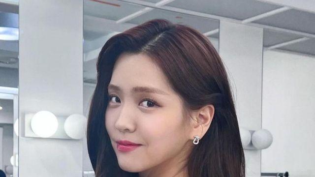 김지은