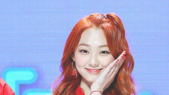 예쁜MC 강미나 - 180623 (고/4p)