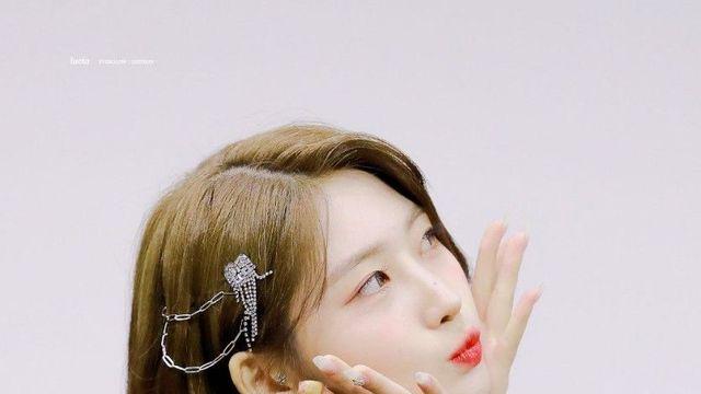 EVERGLOW 김시현