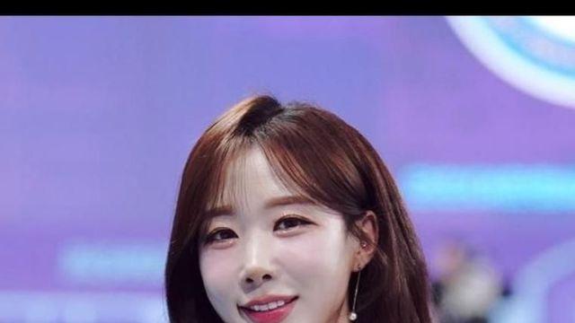 진달래 아나운서