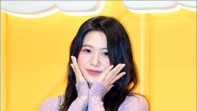 [MD포토] 레드벨벳 예리, '아침부터 꽃이 피었어요~'
