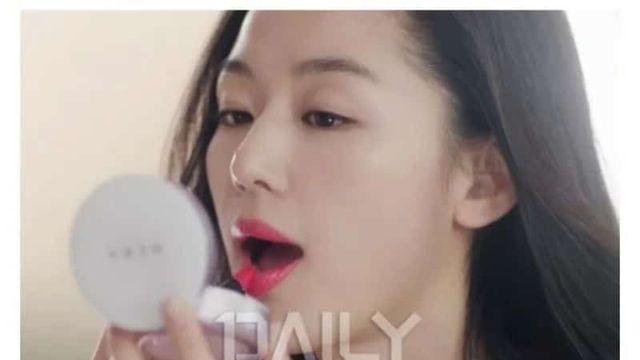 소개팅에서 여자가 남자에게 관심없을때 하는 행동 1순위
            ㄷㄷ