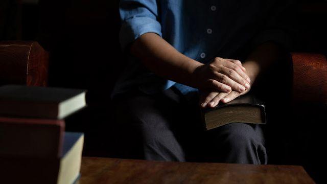 60대 목사, 신도 24명에 ‘성범죄’…“미성년 시절도 피해” 진술도