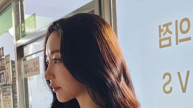 올해 46세 김사랑 근황
