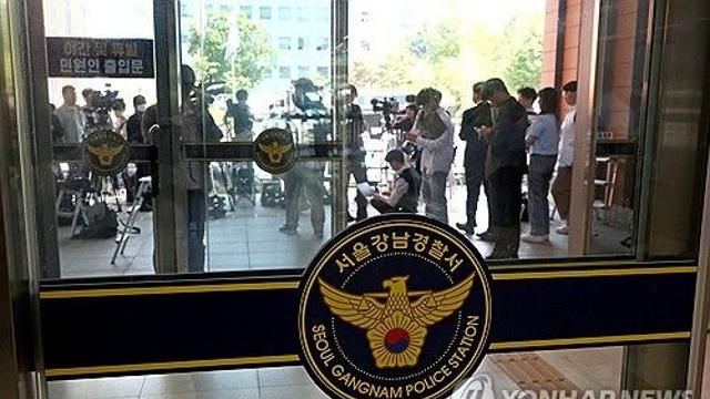 '음주 뺑소니 혐의' 김호중, 비공개로 경찰 출석