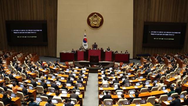 '채상병 특검법' 국회 재투표 부결, 찬성 179 반대 111…무효 4