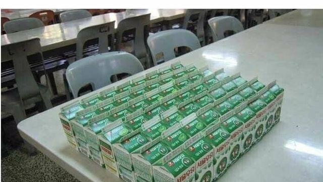 말년도 밥먹으러 온다는 군대밥 탑티어		…