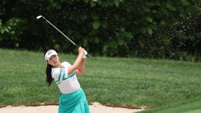 신인 이동은, KLPGA 투어 수협·MBN 여자오픈 2R 단독 선두