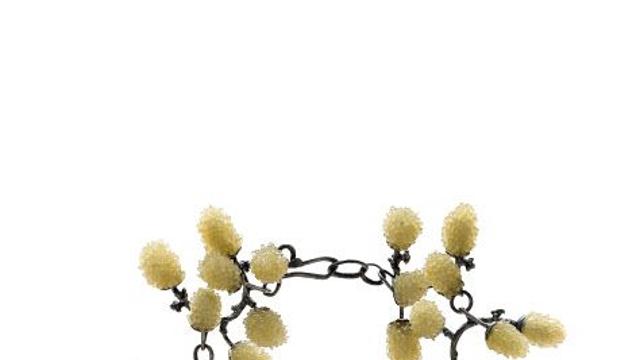 소뿔·쌀로 만든 장신구…특권층 전유물 아닌 예술로