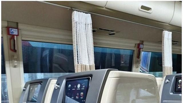 프리미엄 버스의 반전.