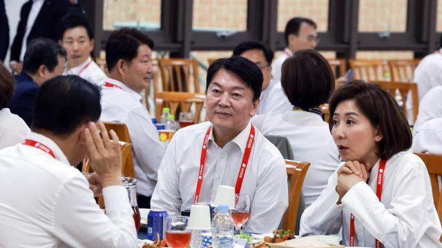 與, '이화영 유죄'에 이재명 십자포화…