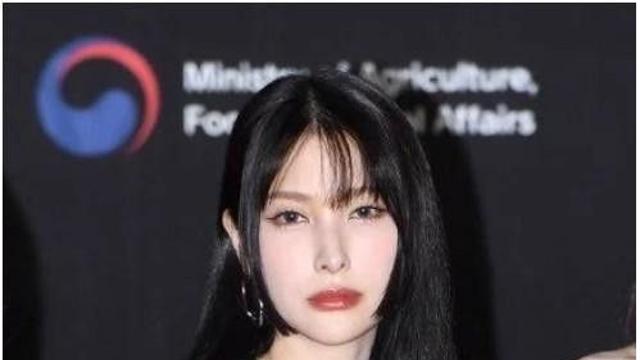 요즘 다시 재유행 한다는 여자 머리스타일		…