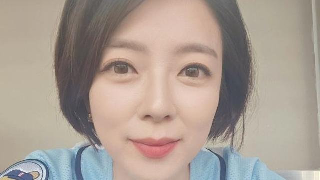 배현진, 두산-기아전 시구 나섰다가 양쪽 모두에게 비판…이유는?