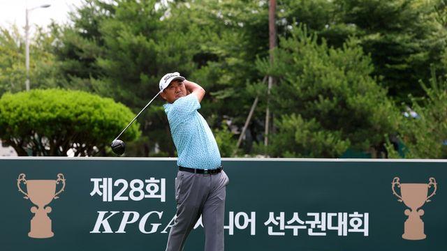 [KPGA]모중경, KPGA 시니어선수권 첫날 8언더파 우승 시동